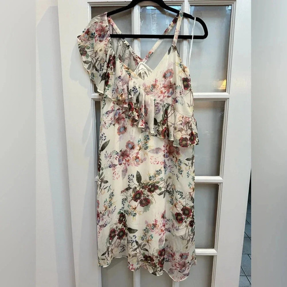 Jessica Simpson Maternity Cream Floral Asymmetrical Chiffon Ruffle Dress Size S - Picture 4 of 14